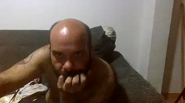 Snapshot of Chubi6669 chatting on 02.23.25 Chubi6669 online show from 02.23.25