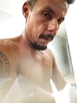 Snapshot of Santanacumxplod chatting on 01.07.26 Santanacumxplod online show from 01.07.26