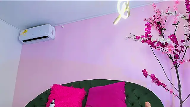 scarlette69 online show from 02.18.25