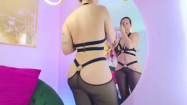 scarlette69 online show from 10.14.25