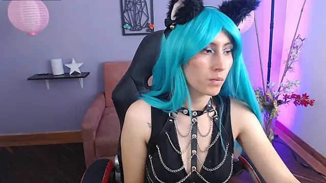 Snapshot of miss_moonlight chatting on 01.29.25 miss moonlight online show from 01.29.25