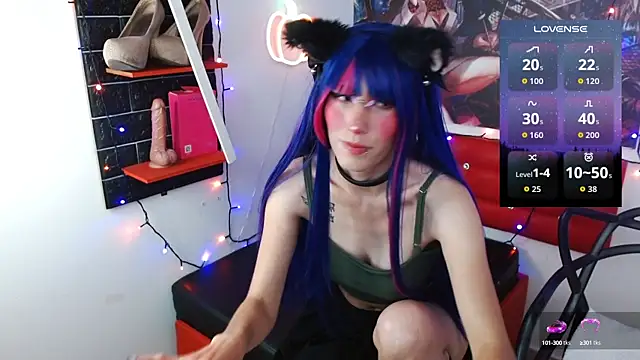 Snapshot of miss_moonlight chatting on 10.15.25 miss moonlight online show from 10.15.25