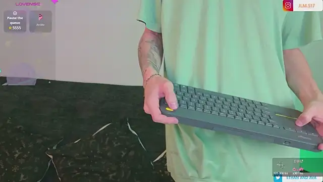 ethan and ava online show from 04.11.26