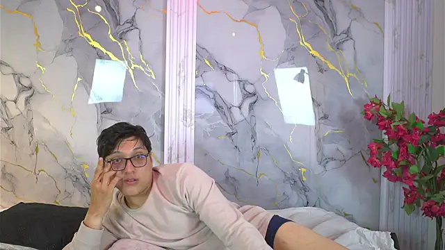 vanilla hot online show from 10.23.25