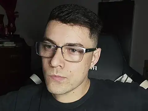 Dyllan   online show from 10.20.25