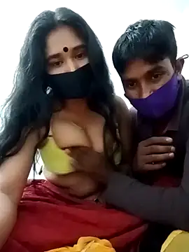 Snapshot of Sexy-Couple20 chatting on 01.15.25 Sexy-Couple20 online show from 01.15.25