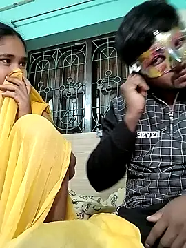 Snapshot of Sexy-Couple20 chatting on 01.28.25 Sexy-Couple20 online show from 01.28.25