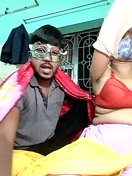 Snapshot of Sexy-Couple20 chatting on 01.29.25 Sexy-Couple20 online show from 01.29.25