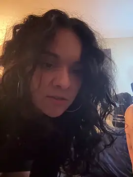 Snapshot of hornycouple818 chatting on 09.26.25 hornycouple818 online show from 09.26.25