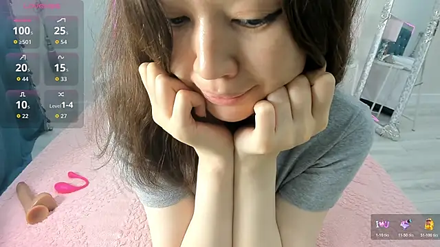 Snapshot of novaaskyy chatting on 06.09.26 novaaskyy online show from 06.09.26