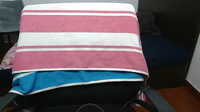 Snapshot of LovelyRosy chatting on 09.30.25 LovelyRosy online show from 09.30.25