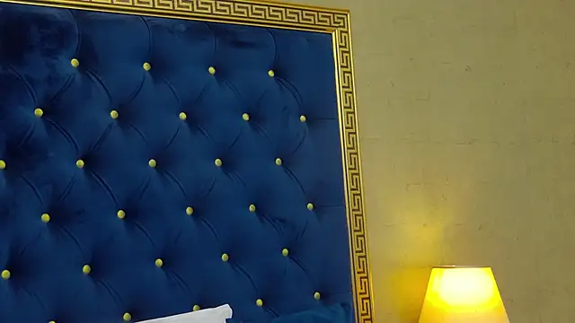 Annabellerise online show from 03.04.25