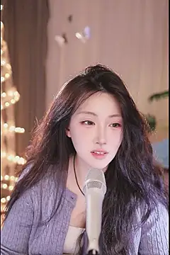 Dou-Dou-er online show from 03.06.25