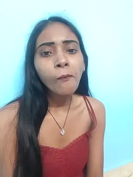 Snapshot of Divya-2007 chatting on 02.16.25 Divya-2007 online show from 02.16.25