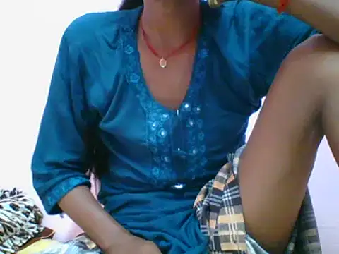 Snapshot of Divya-2007 chatting on 07.08.26 Divya-2007 online show from 07.08.26