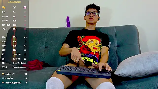 Snapshot of Cum_hunters chatting on 03.20.25 Cum hunters online show from 03.20.25