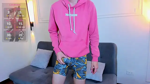 Snapshot of Cum_hunters chatting on 10.22.25 Cum hunters online show from 10.22.25