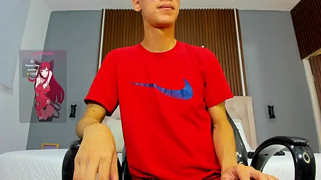 Snapshot of Cum_hunters chatting on 10.31.25 Cum hunters online show from 10.31.25