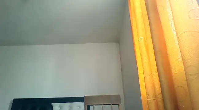 Snapshot of davidcr89 chatting on 02.01.25 davidcr89 online show from 02.01.25