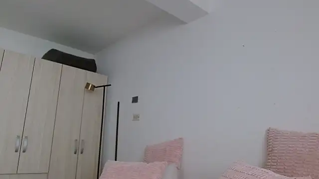 Snapshot of Andrewine89 chatting on 11.09.25 Andrewine89 online show from 11.09.25