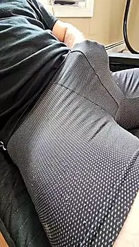 Snapshot of HorneyCalboy chatting on 02.21.26 HorneyCalboy online show from 02.21.26