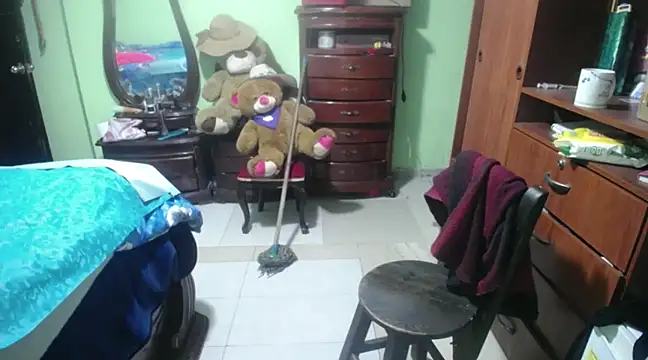 jazmin mature  online show from 02.17.25