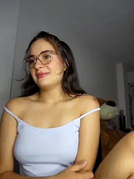 baaby-miiaa online show from 03.10.25