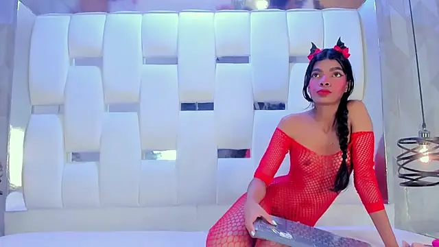 BriannaRoses online show from 10.17.25