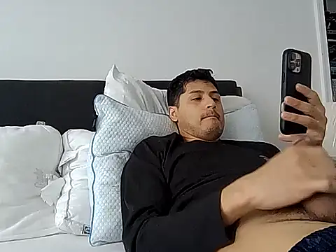 PerroDemonioHot online show from 02.17.26