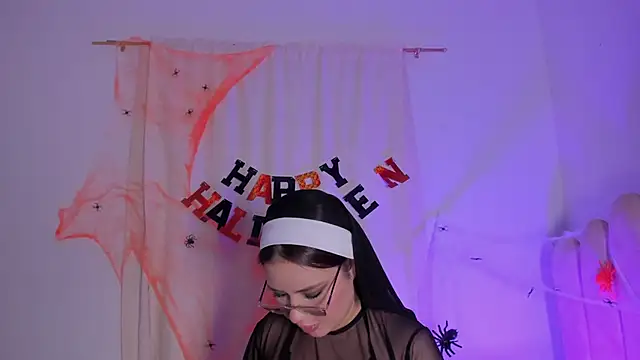 Marianagarcia01 online show from 11.02.25