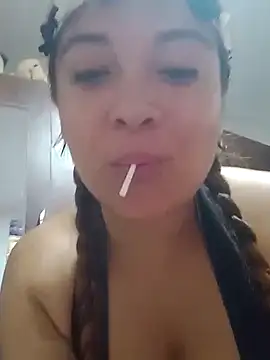 titattika plattlina online show from 01.21.25