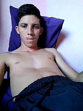 welitonzz28 online show from 04.24.26