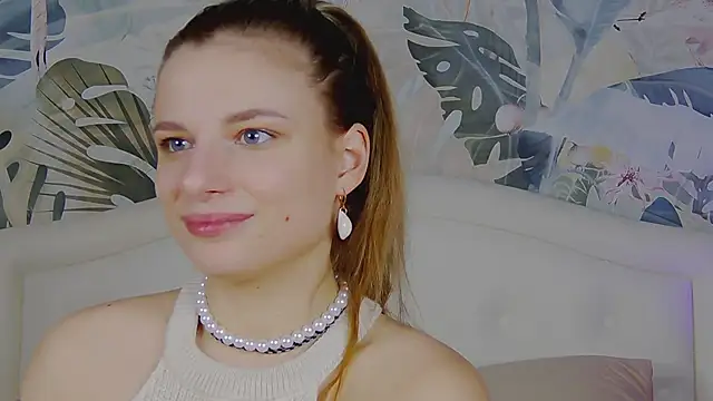 LanaSparks online show from 03.08.25