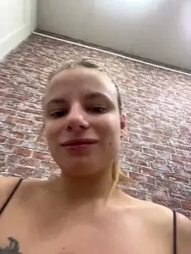 LanaSparks online show from 10.09.25