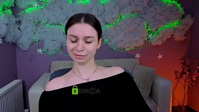 flora ri online show from 04.24.26