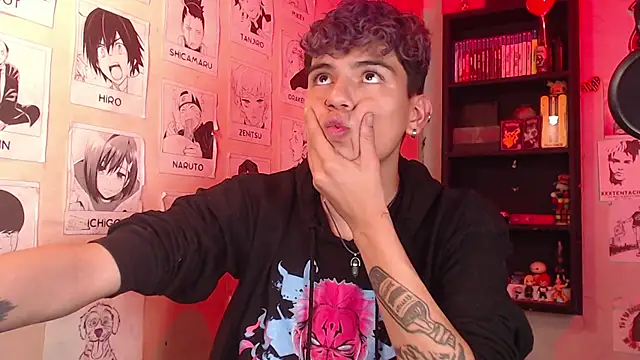 Snapshot of Mickey_Magic chatting on 02.24.25 Mickey Magic online show from 02.24.25