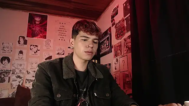 Snapshot of Mickey_Magic chatting on 03.21.25 Mickey Magic online show from 03.21.25