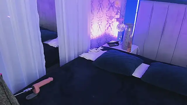 JeanneSabatier online show from 11.21.25