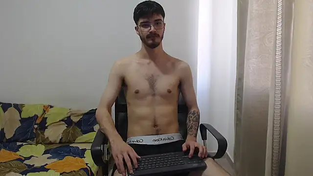 Aleex Miller online show from 12.19.25