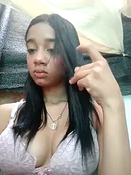 Zoe Sweett18 online show from 03.17.25