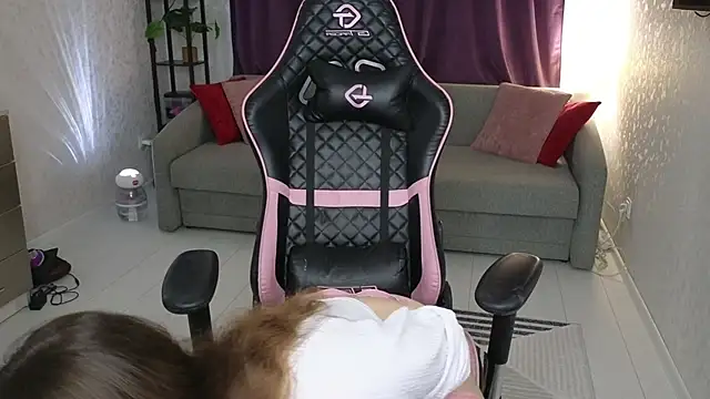 Sweeet Lilit online show from 12.18.25