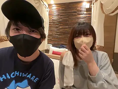 Snapshot of SEX-JP chatting on 04.22.26 SEX-JP online show from 04.22.26