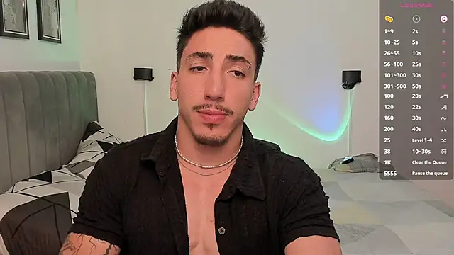 Snapshot of dylanspencer28 chatting on 01.23.25 dylanspencer28 online show from 01.23.25