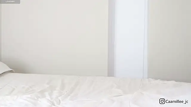 Snapshot of caamillee_ chatting on 12.05.25 caamillee online show from 12.05.25