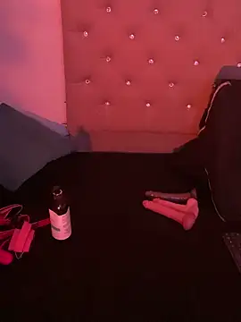 yelicampbell online show from 03.07.25