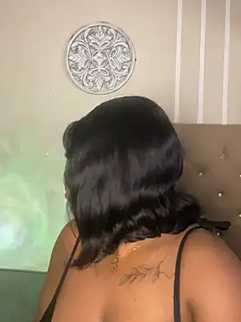 yelicampbell online show from 03.11.25