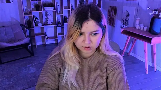 DiaAngell online show from 10.18.25