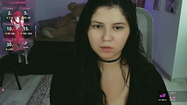 Snapshot of DiaAngell chatting on 07.17.26 DiaAngell online show from 07.17.26