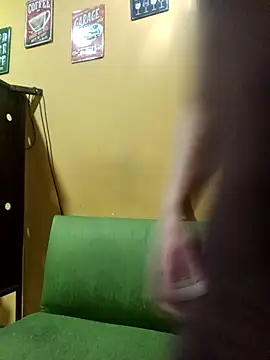 ilonna2025 online show from 02.05.25