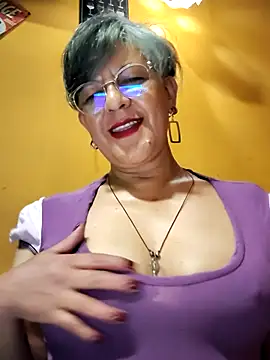 ilonna2025 online show from 07.16.26